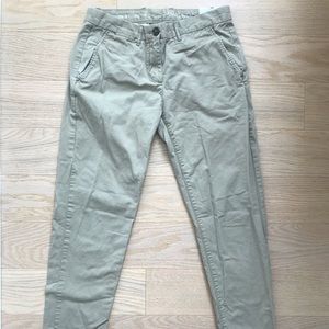 😍2/$20 GAP khaki pants